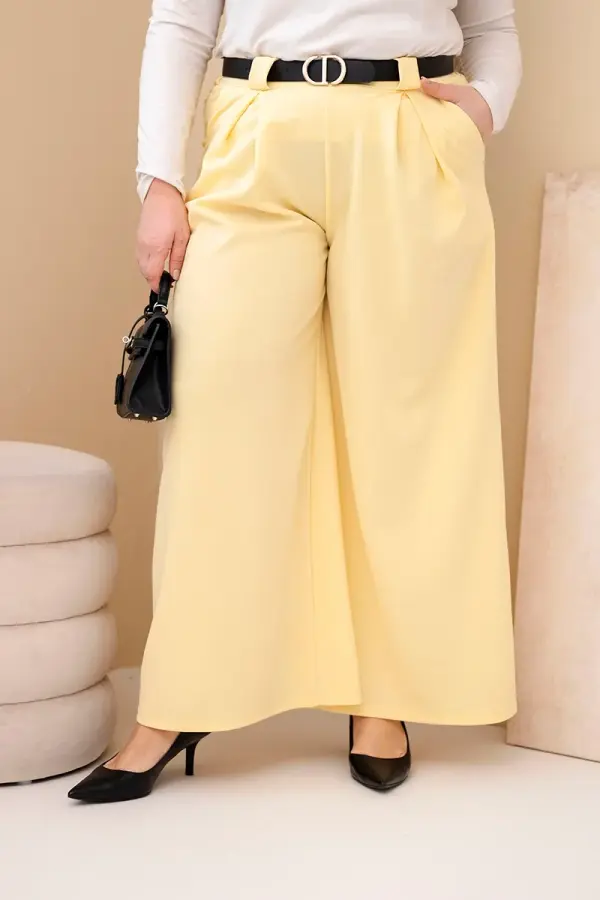 Kesi Włoski Rumene hlače plus size s pasom Kesi