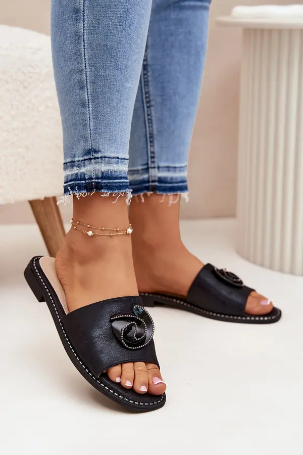 S. BARSKI S. BARSKI Women's Flat Sandals With Decorative Detail