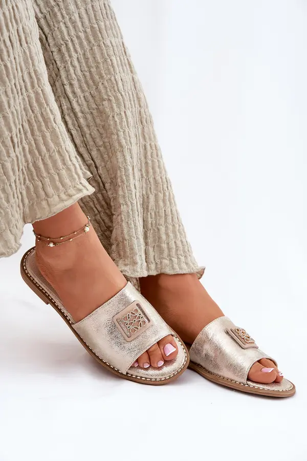 S. BARSKI S. BARSKI Women's Sandals On A Flat Heel With Decoration