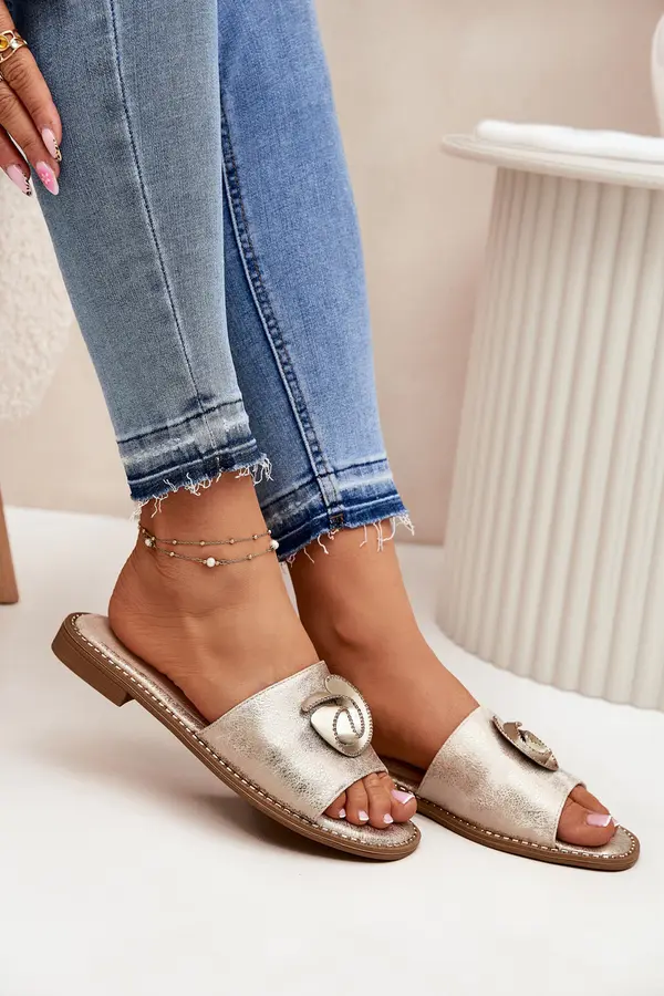 S. BARSKI S. BARSKI Women's sandals on flat heel with decorative detail