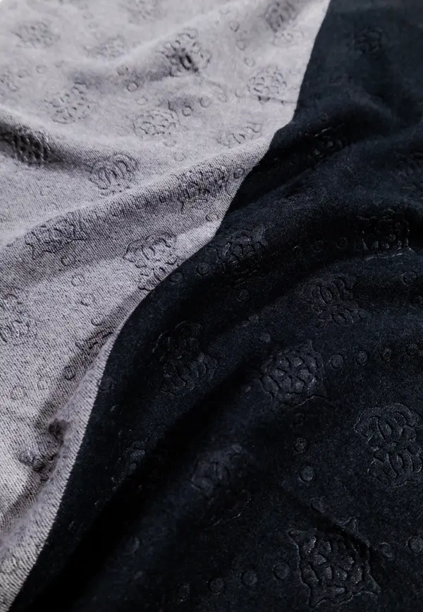 Guess Šal Guess Scarpa Donna