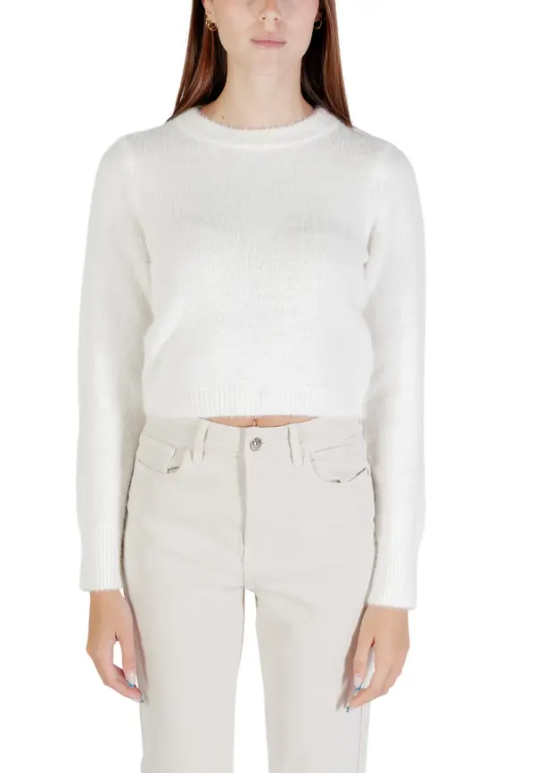 Only Samo bel pulover z okroglim izrezom