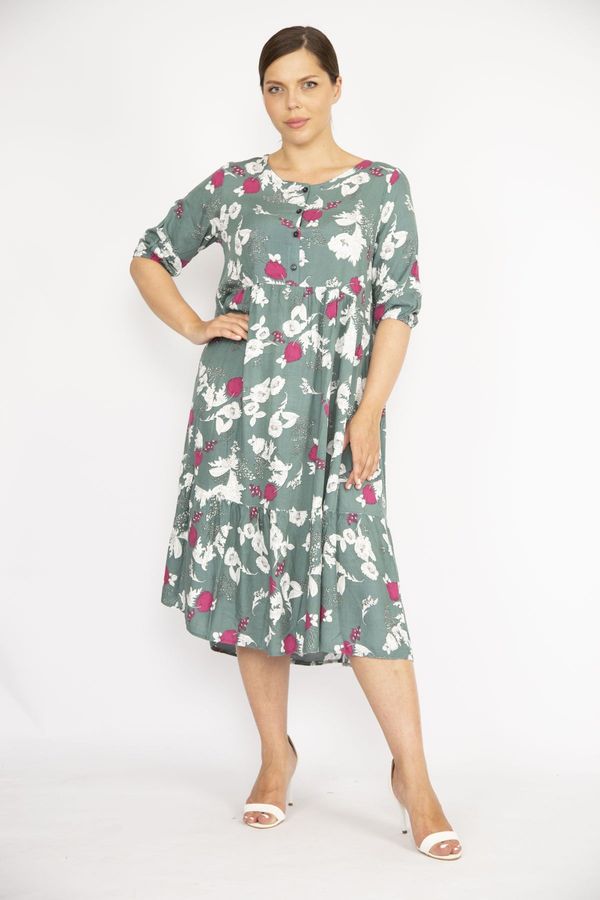 Şans Şans Women's Green Plus Size Woven Viscose Fabric Front Paw Buttoned Hem Tiered Dress