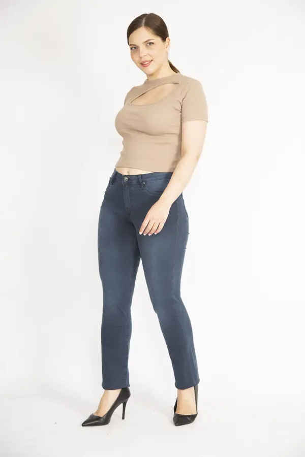 Şans Şans Women's Plus Size Navy Blue Lycra Jeans with Front Decoration and Back Pockets
