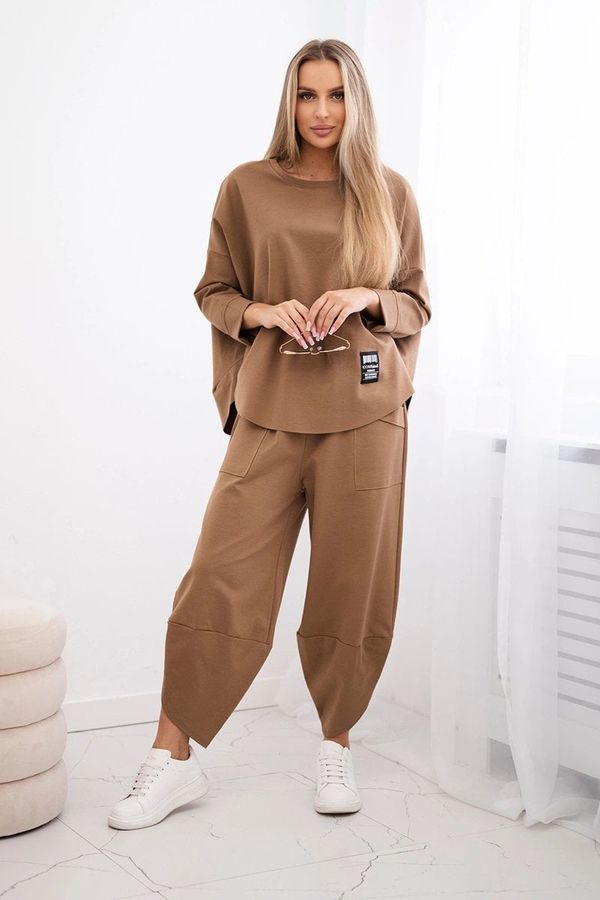 Kesi Set Punto Milano winter sweatshirt + camel pants