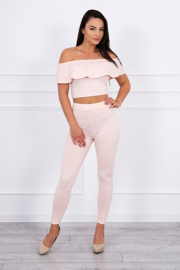 Kesi Set with a powder pink ruffle