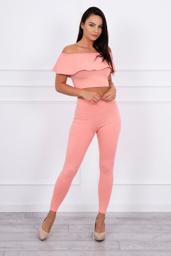 Kesi Set with apricot ruffle