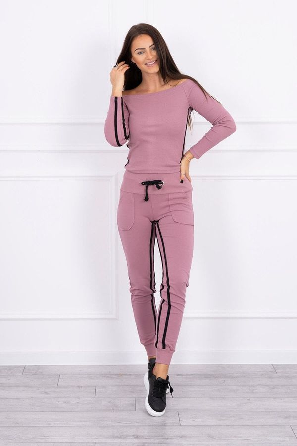 Kesi Set with double stripe in dark pink color