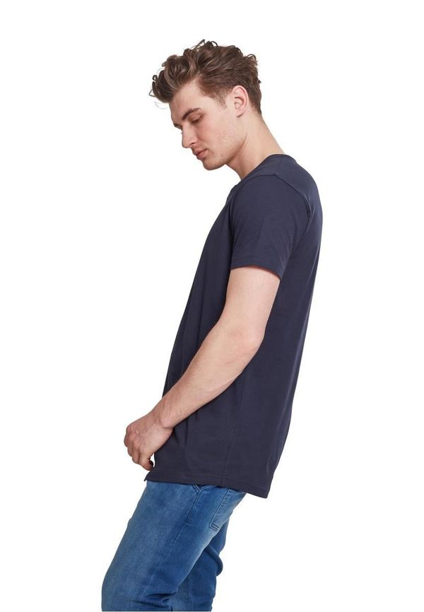 Urban Classics Shaped long T-shirt in a navy design