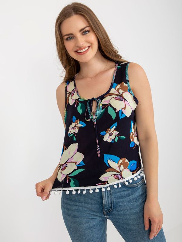 Fashionhunters Short dark blue blouse with flowers