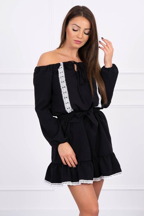 Kesi Shoulder and lace black dress