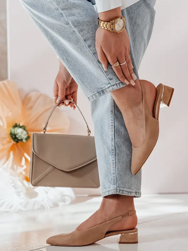 DStreet SLIMGIM kaki salonarji z ravno peto