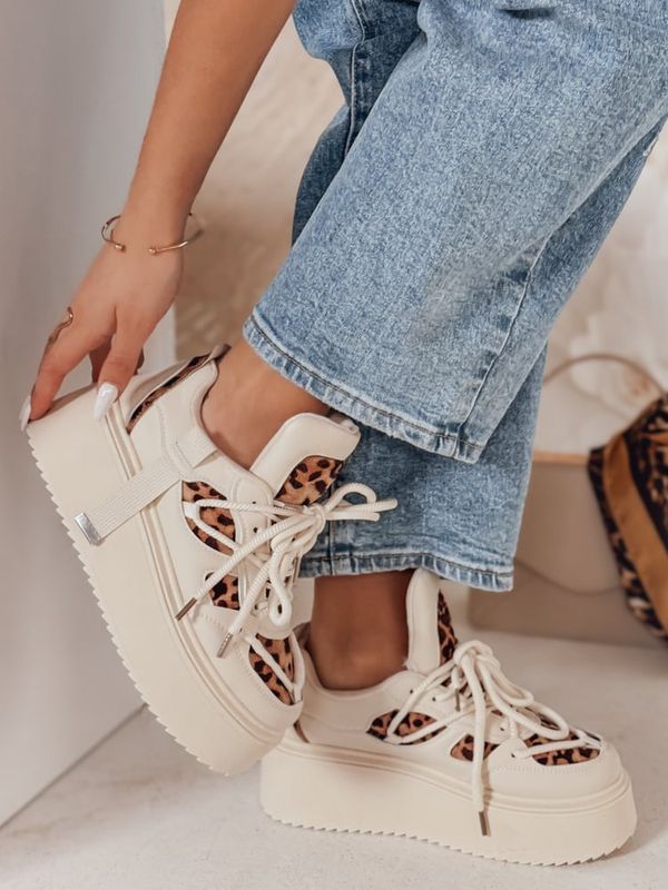 DStreet Sneakersy damskie na wysokiej platformie UPSOLE panterka Dstreet