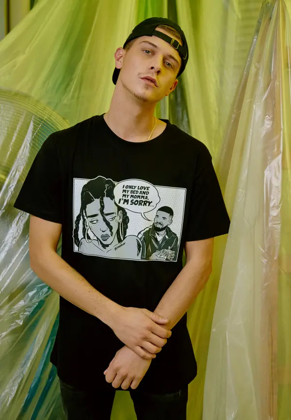 Mister Tee Sorry black t-shirt