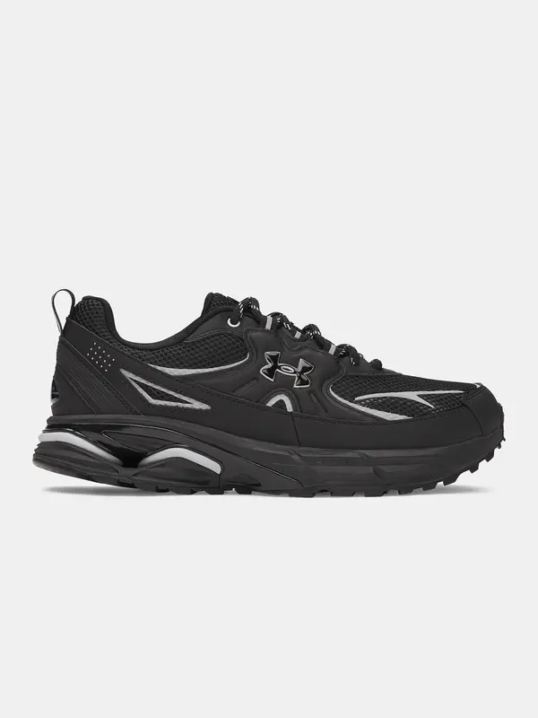 Under Armour Športni copati - Under Armour UA Apparition Tech Black Črna