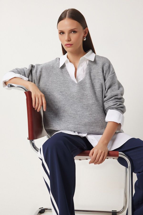 Happiness İstanbul Sreča İstanbul Ženski sivi pulover za pletenine V-vrat