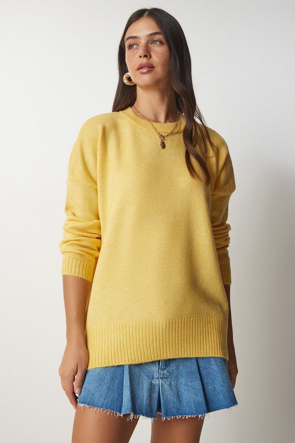Happiness İstanbul Sreča Istanbul Žensko rumeno grlo za posadko Prevelik pulover za pletenine