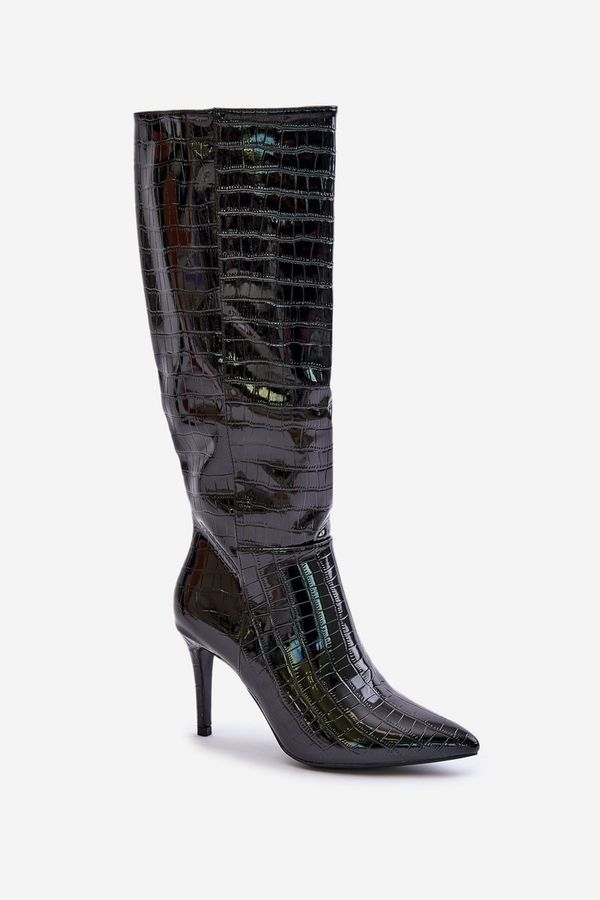 Kesi Stiletto heel Cossacks with black embossing Reanwenna