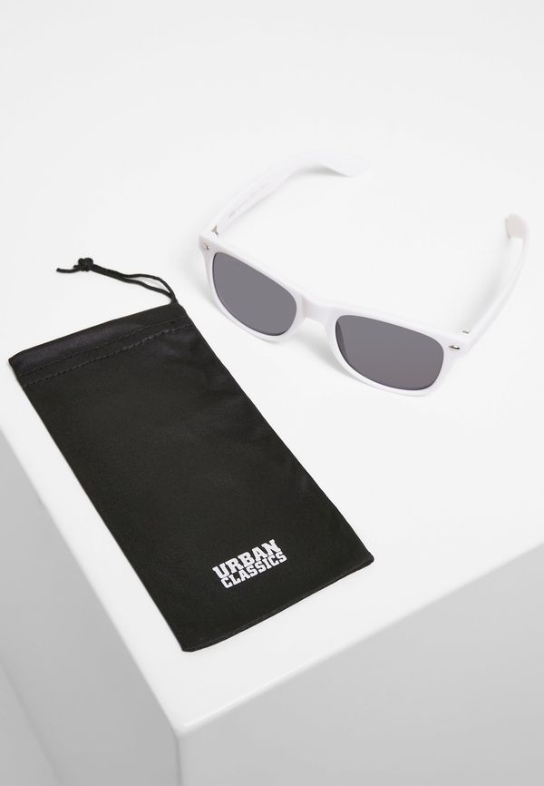 Urban Classics Accessoires Sunglasses Likoma UC white