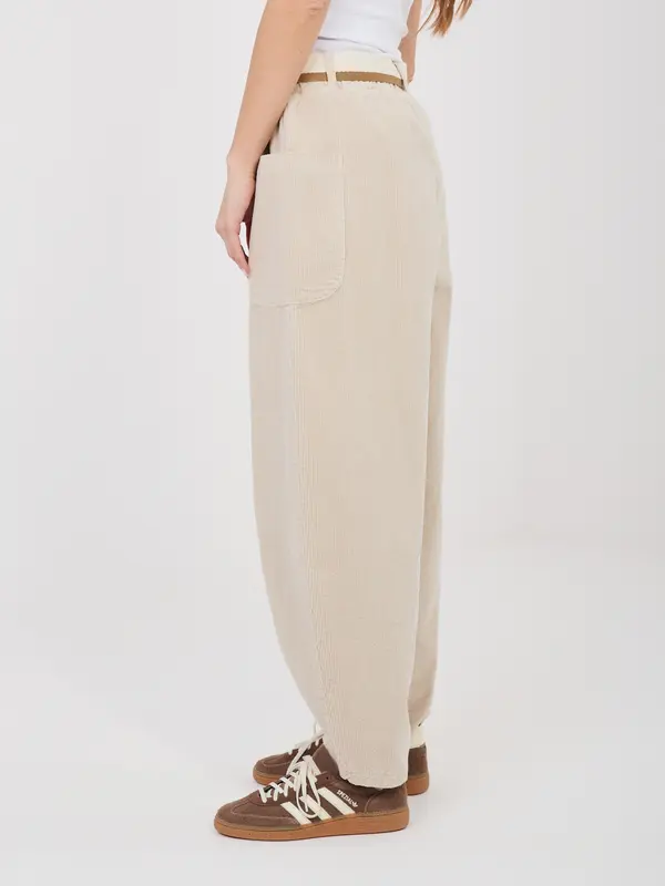 RUE PARIS Svetlo bež hlače z čepki