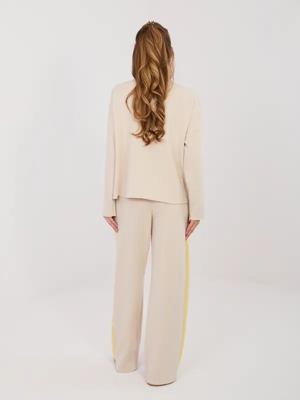 RUE PARIS Svetlo bež ženska jopa s kontrastno pentljo