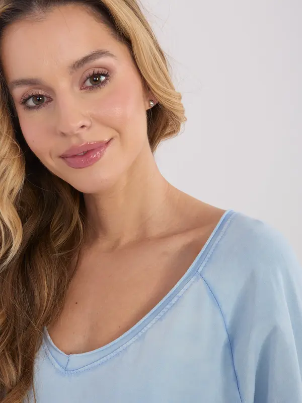 Factory Price Svetlo modra bluza s kratkimi rokavi