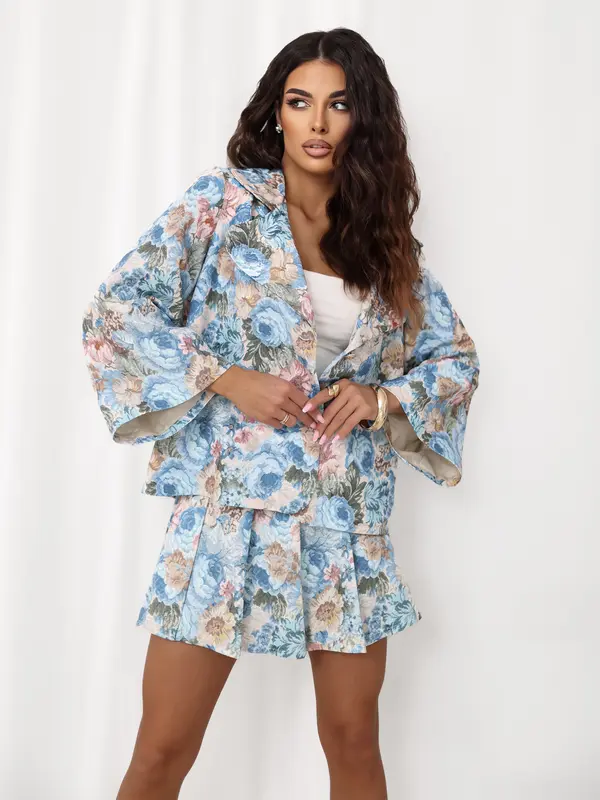 Italy Moda Svetlo modra elegantna jakna