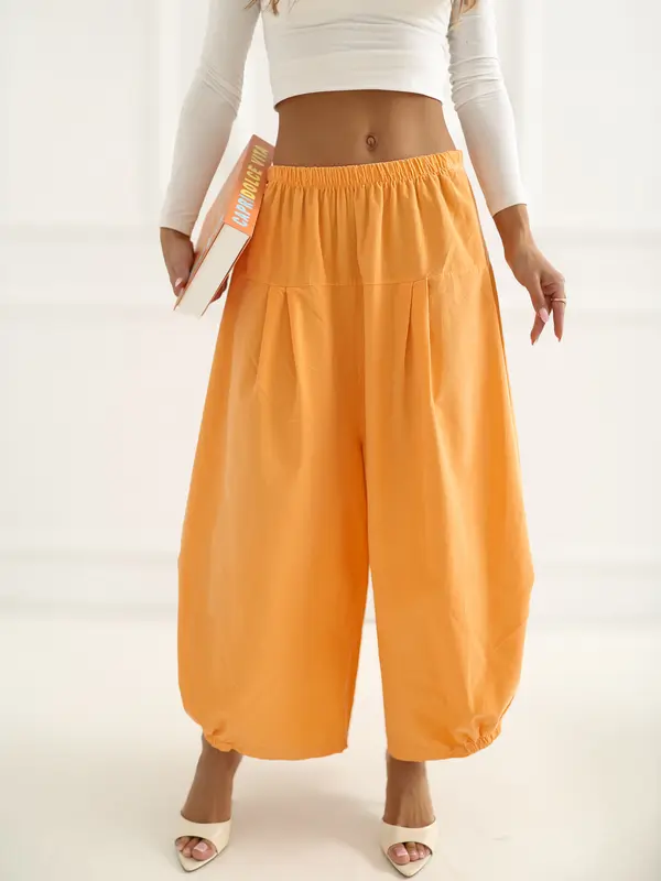 Italy Moda Svetlo oranžne žametne hlače