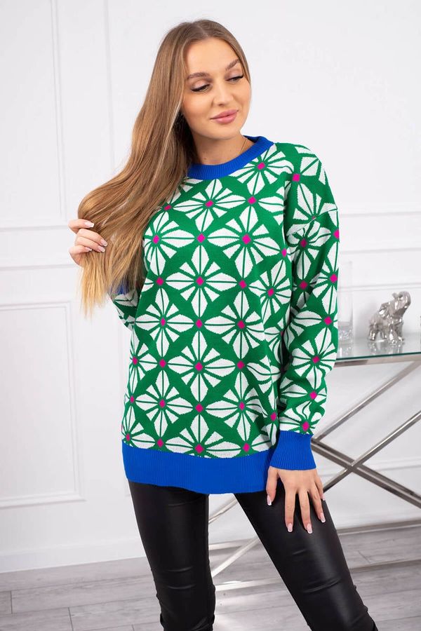 Kesi Sweater with a geometric motif in green color