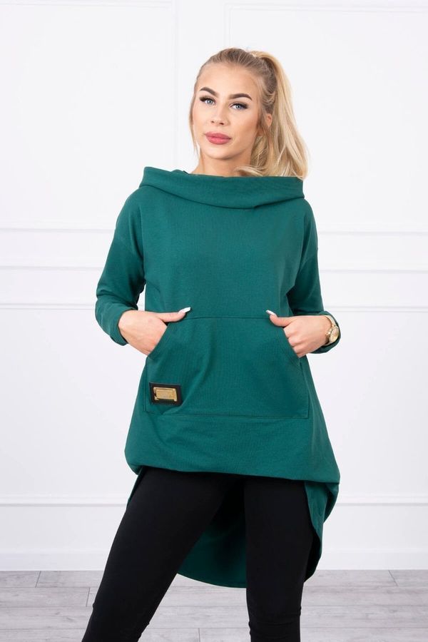 Kesi Sweatshirt with a long back and a green hood