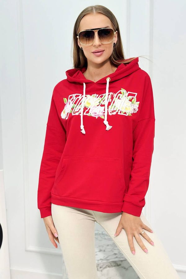 Kesi Sweatshirt with red Voyage lettering