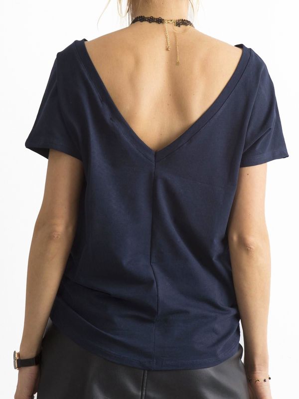 Fashionhunters T-shirt with back neckline in navy blue