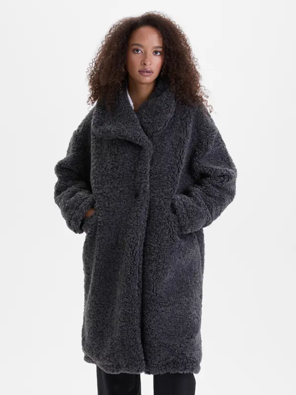 Orsay Temno siv ženski plašč iz umetnega krzna
