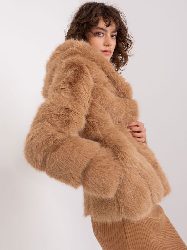 Fashionhunters Transitional camel fur jacket with hood