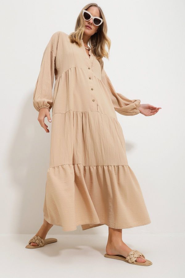 Trend Alaçatı Stili Trend Alaçatı Stili Women's Beige Crew Neck Self Textured Maxi Length Dress