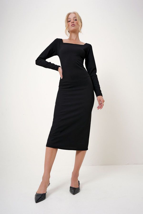 Trend Alaçatı Stili Trend Alaçatı Stili Women's Black Square Neck Midi Length Zippered Crepe Knit Dress