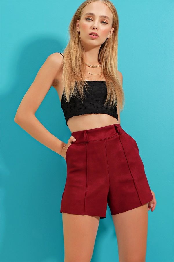Trend Alaçatı Stili Trend Alaçatı Stili Women's Claret Red High Waist Suede Shorts with Double Pockets and Stitching at the Front