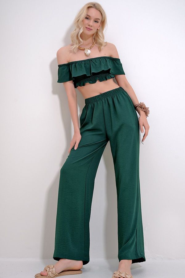 Trend Alaçatı Stili Trend Alaçatı Stili Women's Emerald Green Madonna Collar Crop Blouse And Palazzo Pants Bottom Top Set