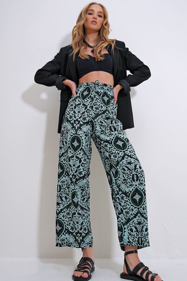 Trend Alaçatı Stili Trend Alaçatı Stili Women's Green Elastic Waist Patterned Woven Viscose Trousers