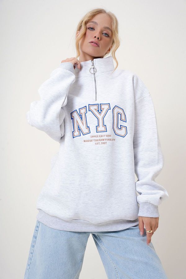 Trend Alaçatı Stili Trend Alaçatı Stili Women's Grey Melamine Stand Collar Zipper Front Embroidered Oversize 3 Thread Raised Unisex Sweatshirt