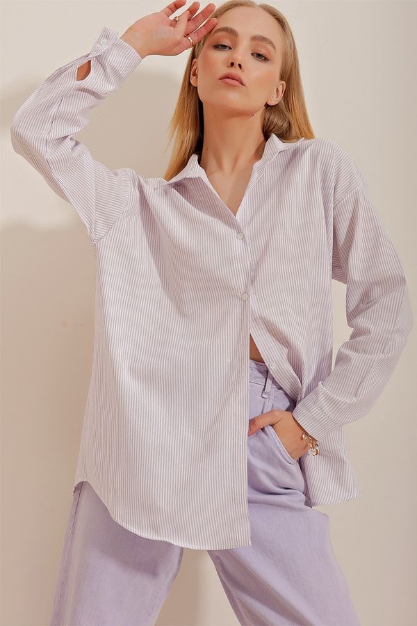 Trend Alaçatı Stili Trend Alaçatı Stili Women's Lilac Striped Oversized Shirt