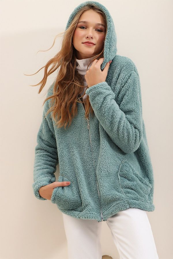 Trend Alaçatı Stili Trend Alaçatı Stili Women's Mint Hooded Zippered Front Double Pocket Oversized Plush Sweatshirt