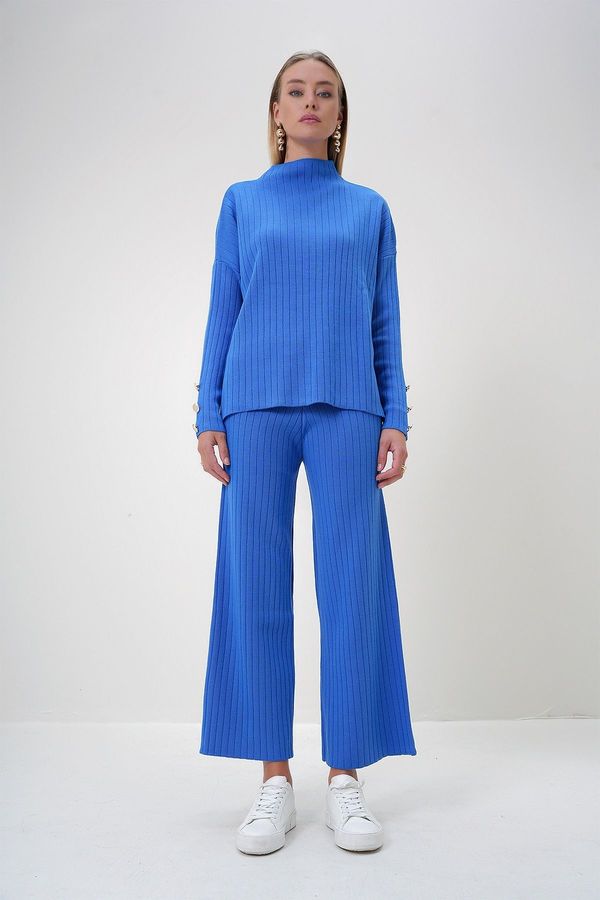 Trend Alaçatı Stili Trend Alaçatı Stili Women's Saxe Stand Collar Low Sleeve Knitwear Trousers and Blouse Set