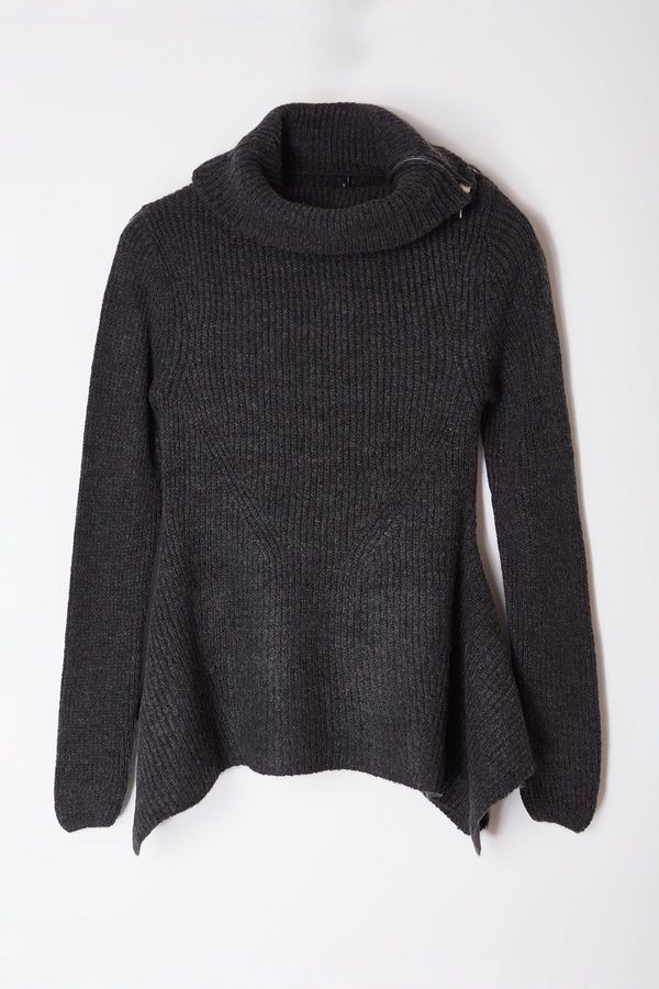 Trendyol Trendyol Anthracite Asymmetric Collar Zippered Knitwear Sweater