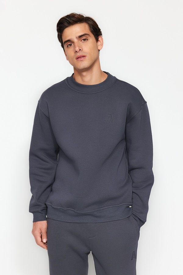 Trendyol Trendyol Anthracite Oversize/Wide Cut Half Turtleneck Letter Embroidered Sweatshirt with Polar Fleece Inside