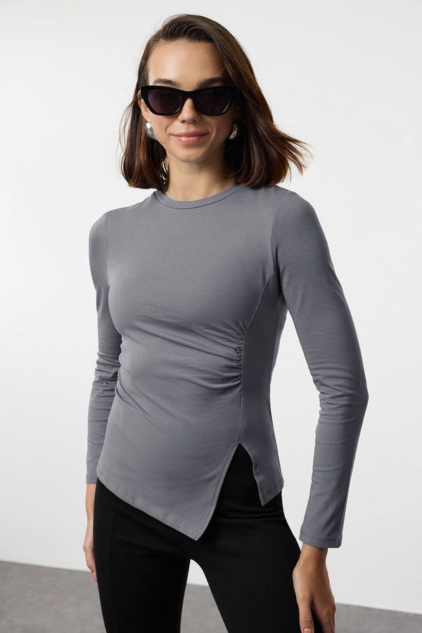 Trendyol Trendyol Anthracite Single Slit Detailed Gathered Crew Neck Knitted Blouse