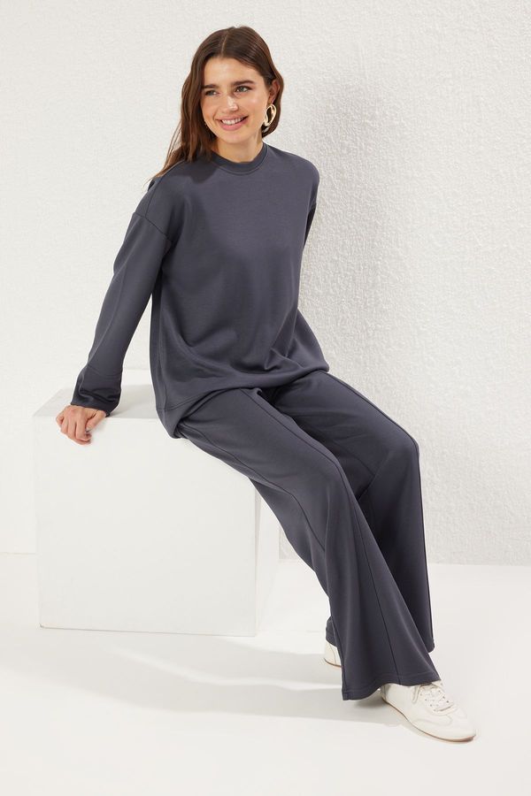 Trendyol Trendyol Anthracite Soft Texture Knitted Tracksuit