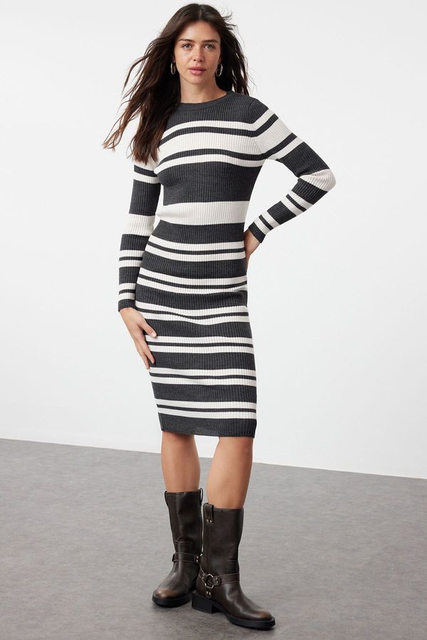 Trendyol Trendyol Anthracite Striped Midi