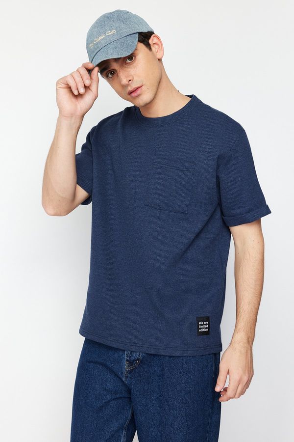 Trendyol Trendyol Basic Indigo Relaxed Textured Waffle Short Sleeve T-Shirt with Pocket Label