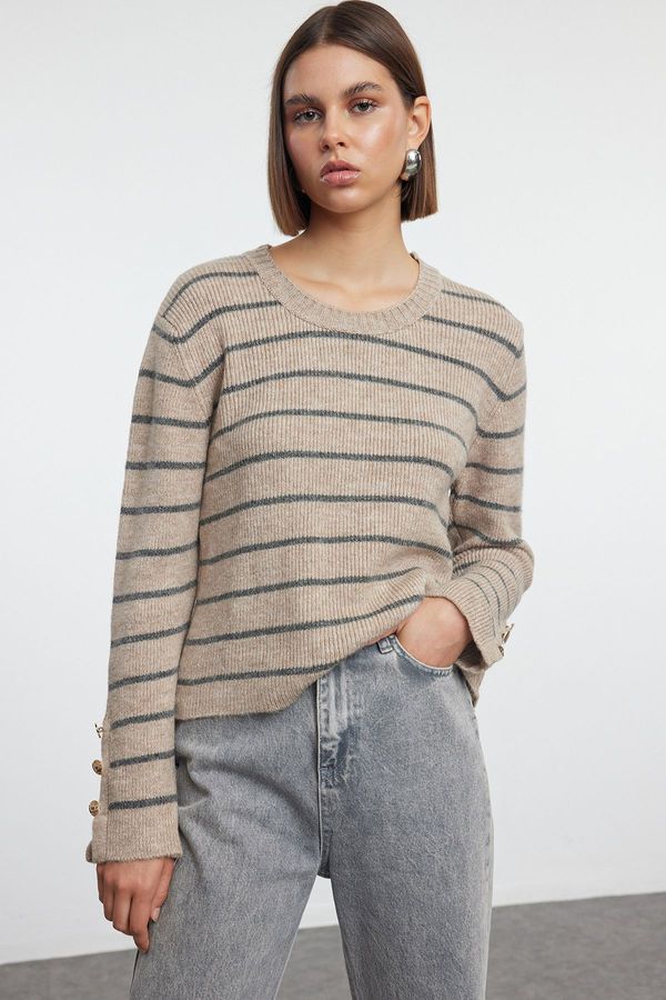 Trendyol Trendyol Beige Basic Striped Knitwear Sweater